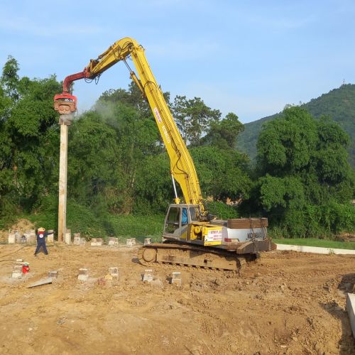 Dự án khu đô thị Thống Nhất – Hòa Bình - Thi công cọc bê tông 400x400, Khối lượng 18000md